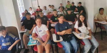 a-a-20250821-38887348-38887346-b-o-y-a-b-a-t-b-e-l-e-d-i-y-e-s-i-n-d-e-n-a-n-l-a-y-a-r-a-k-h-i-z-l-i-o-k-u-m-a-k-u-r-s-u