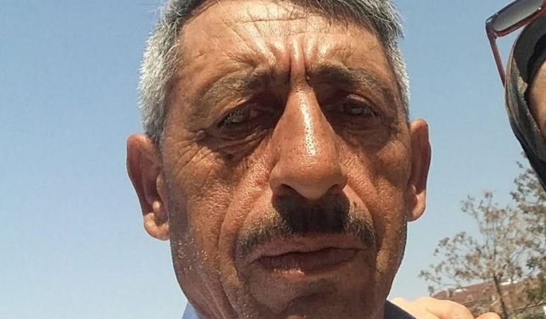 Karısını öldürdü, kendini vurdu