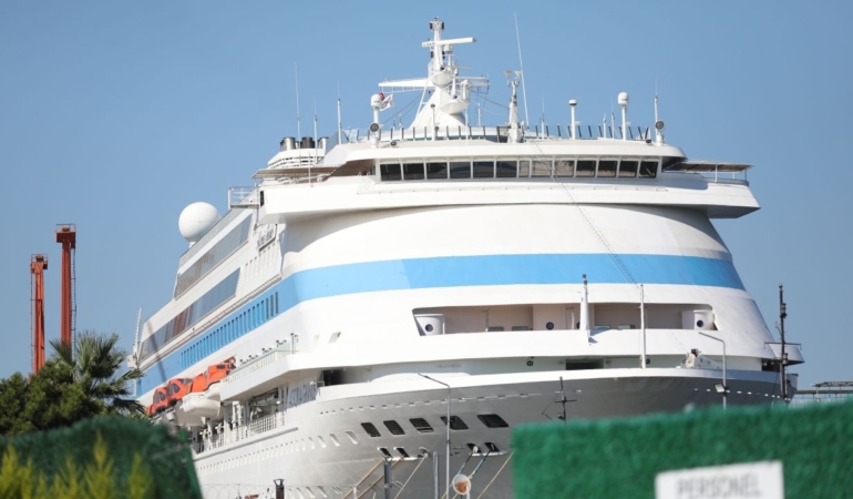 Astoria Grande kruvaziyeri Samsun Limanı’na demirledi