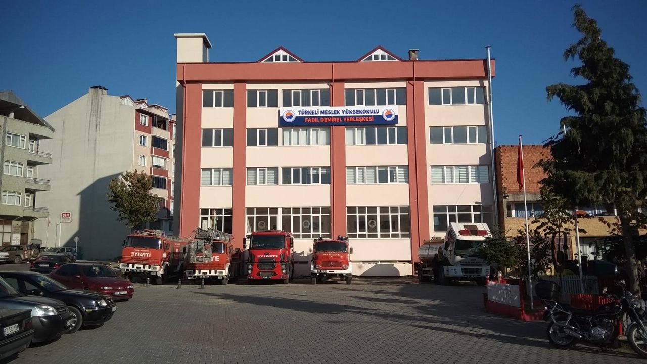 aw525838-01-1