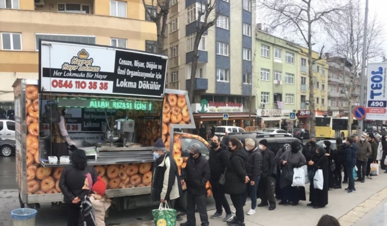 Lokma ve Paylaşma Kültürünün Topluma Etkisi