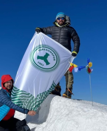 giresun-atak-doga-ve-arama-kurtarma-dernegi-agri-daginda