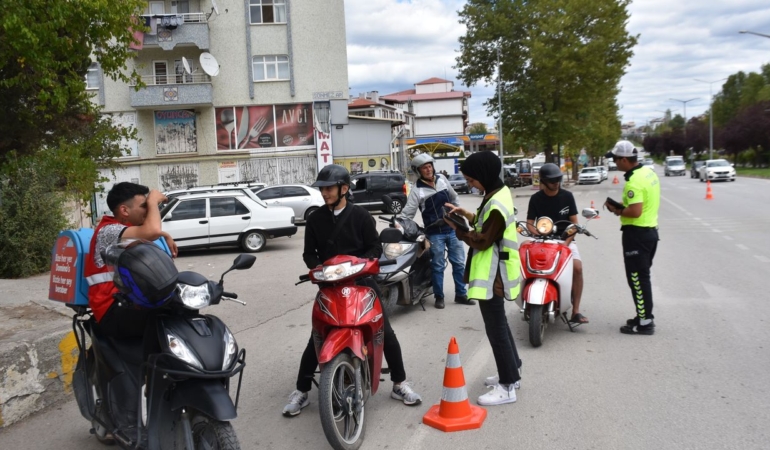 Güvenli motosiklet kullanımı etkinliği
