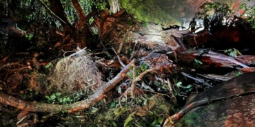 heyelan-nedeniyle-kapanan-yol-ulasima-acildi