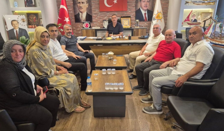 AK Parti Gerze Kadın Kolları Başkanından İl Başkanına Ziyaret