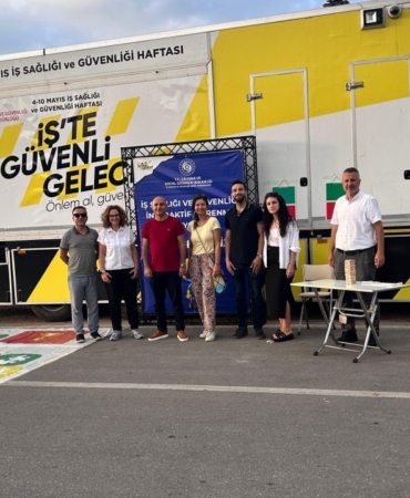 iste-guvenli-gelecek-tiri-samsunda-vatandasla-bulustu