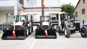 ladik-belediyesi-bunyesine-4-arac-kazandirdi