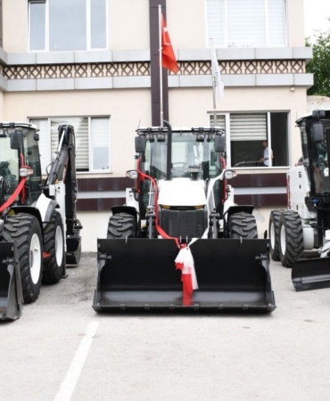 ladik-belediyesi-bunyesine-4-arac-kazandirdi