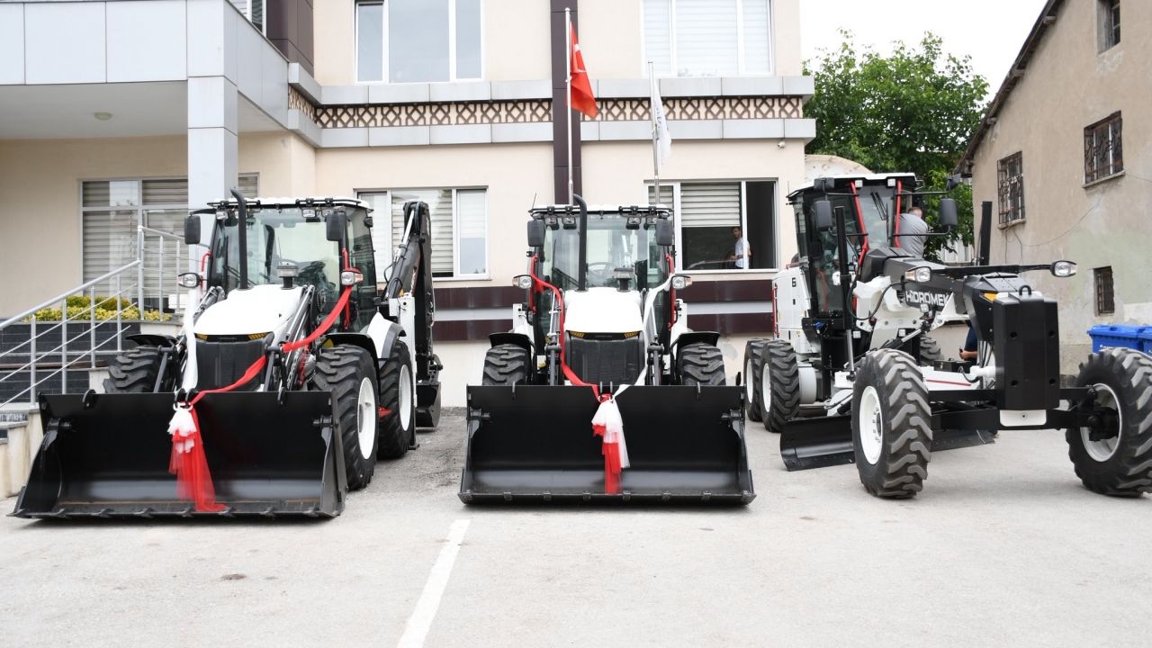ladik-belediyesi-bunyesine-4-arac-kazandirdi