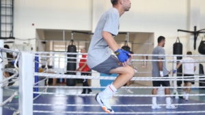 milli-boksor-tolga-kaya-dunya-sampiyonlugunu-hedefliyor