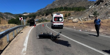 motosiklet-kazasinda-surucu-hayatini-kaybetti