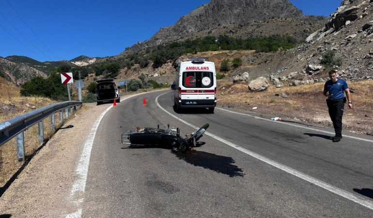 Motosiklet kazasında sürücü hayatını kaybetti