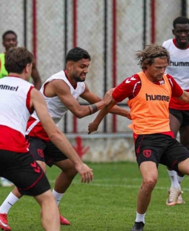 samsunsporda-genclerbirligi-karsilasmasi-heyecani