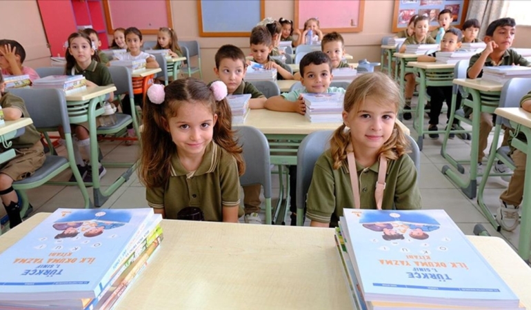 Minik öğrencilerin eğitim yolculuğu “uyum” ile başlayacak