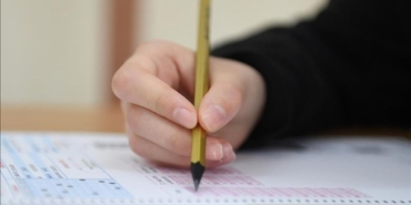 thumbs-b-c-5775d7c7ef5d18aab8f9b3e7c65fbfdb