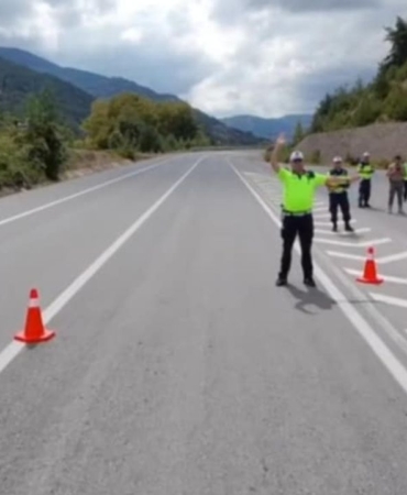 trafik-guvenligi-bilgilendirme-calismalari-yapildi