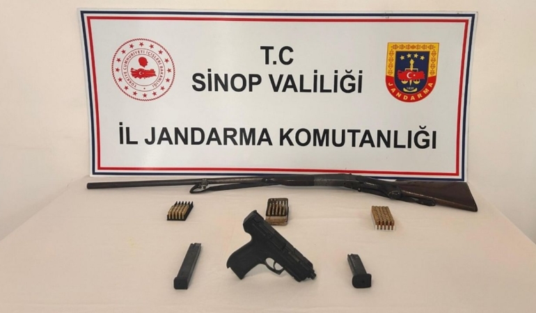 Sinop’ta kaçak silah ve narkotik operasyonu