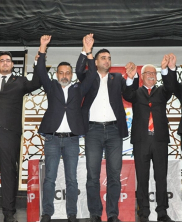 1758884404-4cc72a2acab48b696f2d