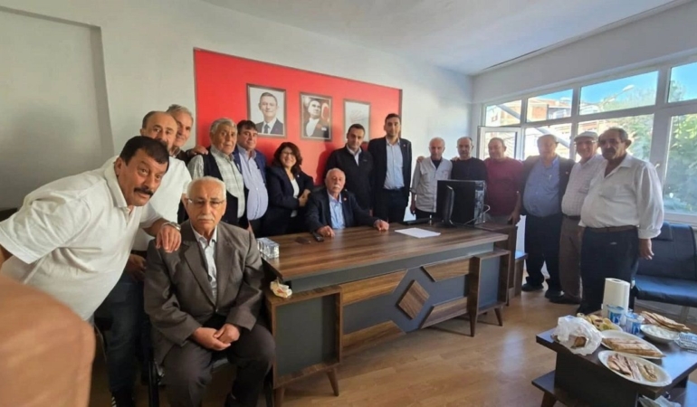 CHP İlçe Başkanı Türkoğlu güven tazeledi