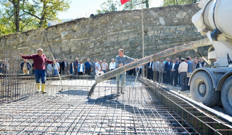 Bakırlı Köyü Camii’nin temeli dualarla atıldı