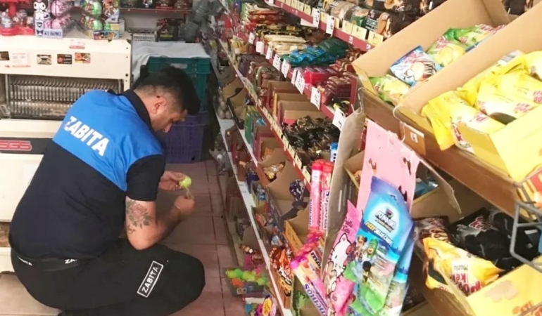 Sinop’ta okul çevrelerinde zabıta denetimi