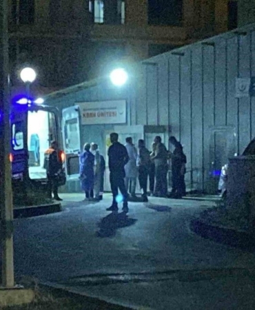 9-polis-memuru-gazdan-etkilenerek-hastaneye-kaldirildi