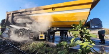 a-a-20250917-39143830-39143827-s-a-m-s-u-n-d-a-t-i-r-i-n-l-a-s-t-i-k-l-e-r-i-n-d-e-k-i-y-a-n-g-i-n-s-o-n-d-u-r-u-l-d-u