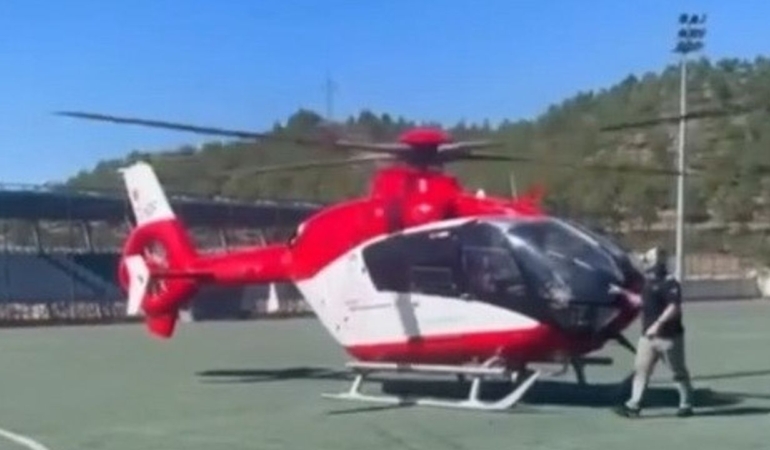 Sinop’ta ambulans helikopter yeni doğan bebek için havalandı
