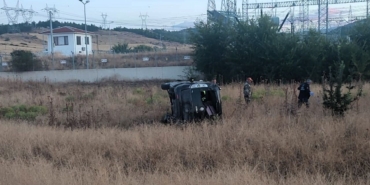 amasyada-hafif-ticari-arac-devrildi-4-yarali