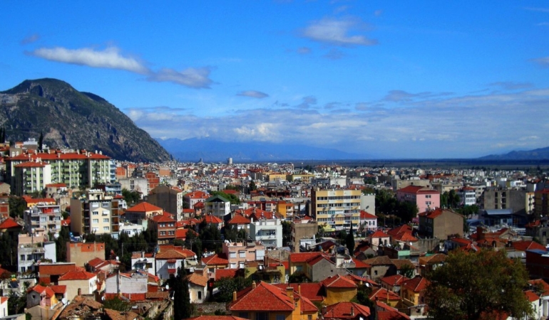 Aydın’ın Manevi Atmosferi Günlük Yaşamı Nasıl Şekillendiriyor?