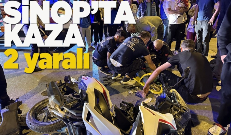 Sinop’ta otomobille motosiklet çarpıştı: 2 yaralı