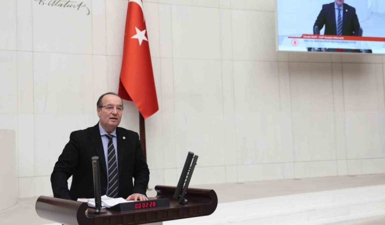 CHP’li Akay’dan köylüler yararına kanun teklifi