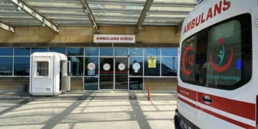 corumda-bicakli-kavga-1i-agir-2-yarali