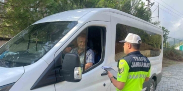 jandarma-okul-servislerini-denetledi