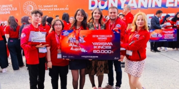 lise-ogrencilerine-teknofest-2025te-turkiye-ikinciligi