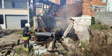 odunlukta-yangin-cikti