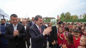 yeni-egitim-ogretim-yilinin-ilk-dersi-yesil-vatan