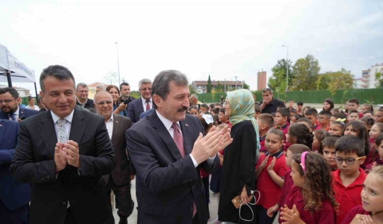 Yeni eğitim-öğretim yılının ilk dersi: “Yeşil vatan”
