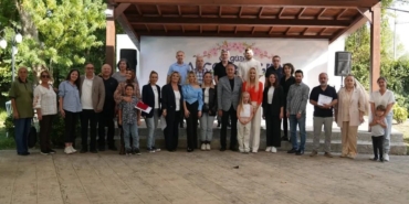 atakumun-en-guzel-balkon-ve-bahce-sahipleri-odullendirildi