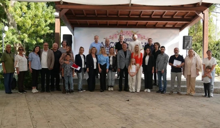 Atakum’un en güzel balkon ve bahçe sahipleri ödüllendirildi
