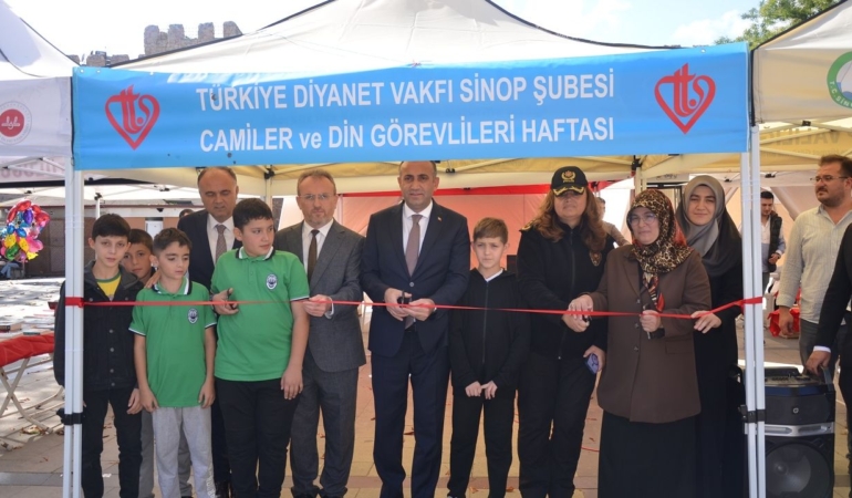Sinop İl Müftülüğünün Kitap Fuarı kapılarını açtı