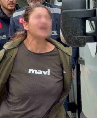evinde-yasakli-madde-ele-gecirilen-kadin-tutuklandi