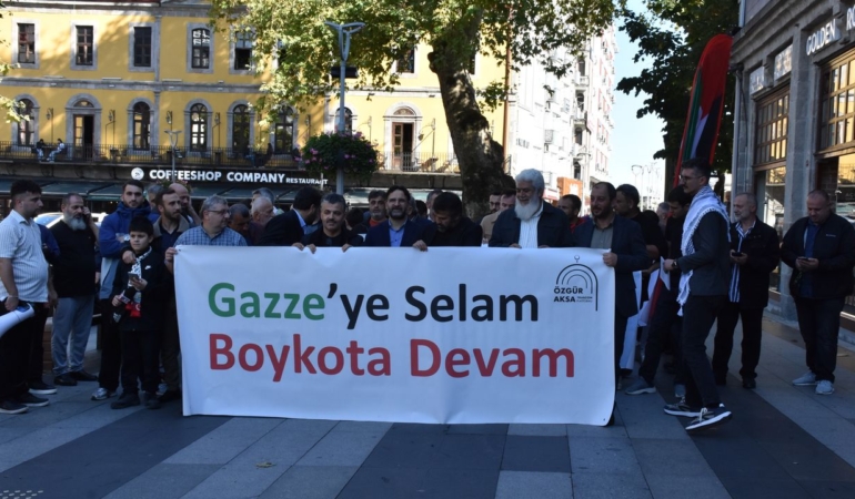 Filistin’e destek yürüyüşü düzenlendi