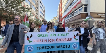 gazze-icin-ayaktayiz-sloganiyla-yuruyus-duzenlendi