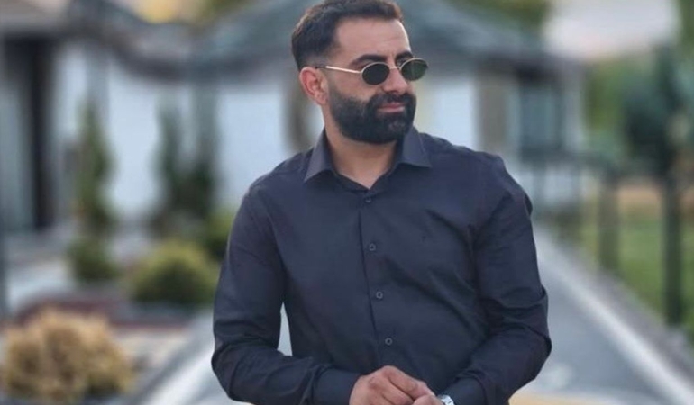 Genç adam evinde silahla vurulmuş halde bulundu