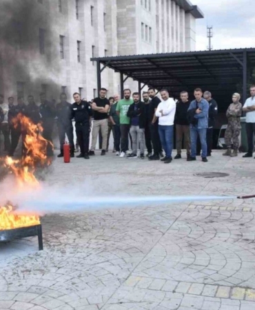 itfaiyeden-polislere-yangin-egitimi
