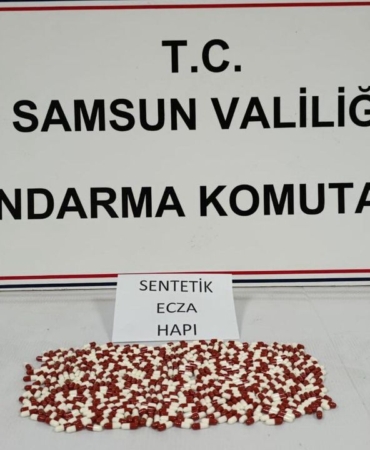 narkotik-madde-bulunan-aracin-surucusu-gozaltina-alindi