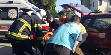 otomobil-ile-minibus-carpisti-1-kisi-oldu