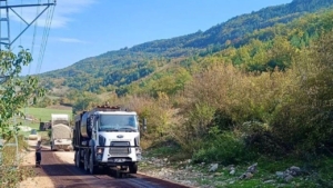 sinopta-257-kilometre-yol-asfaltla-bulustu