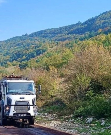 sinopta-257-kilometre-yol-asfaltla-bulustu